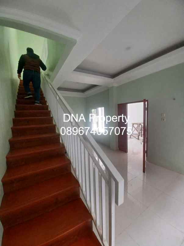 dijual rumah baru 2 lantai di pemkot cimahi