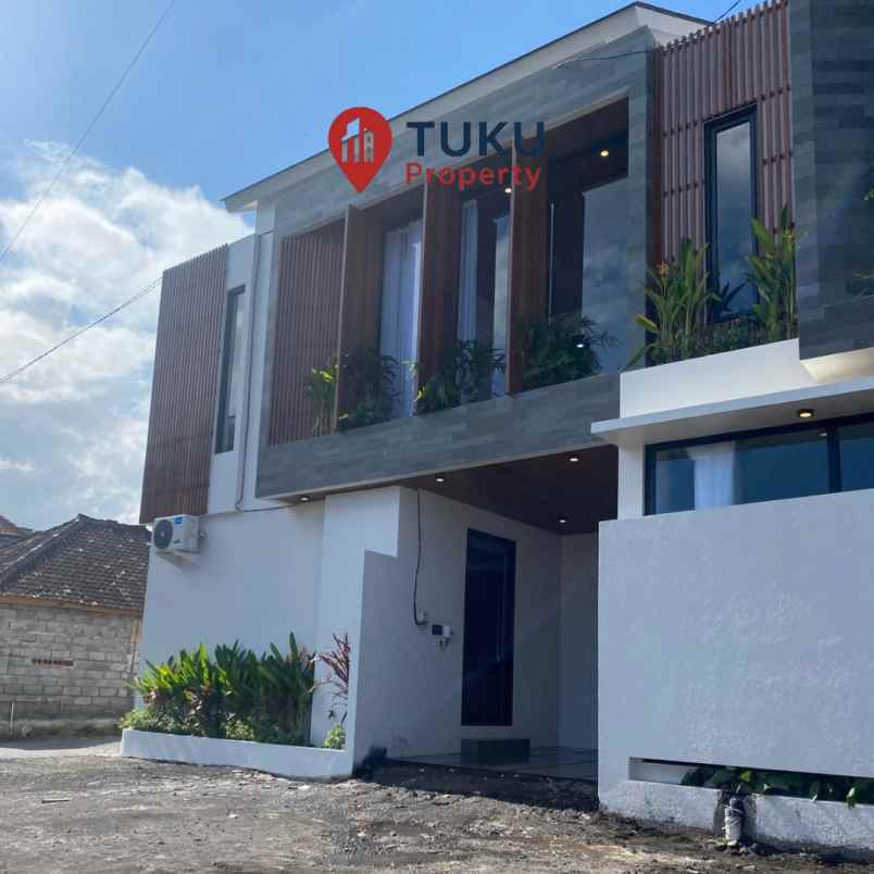 dijual rumah baru di padonan dalung bali