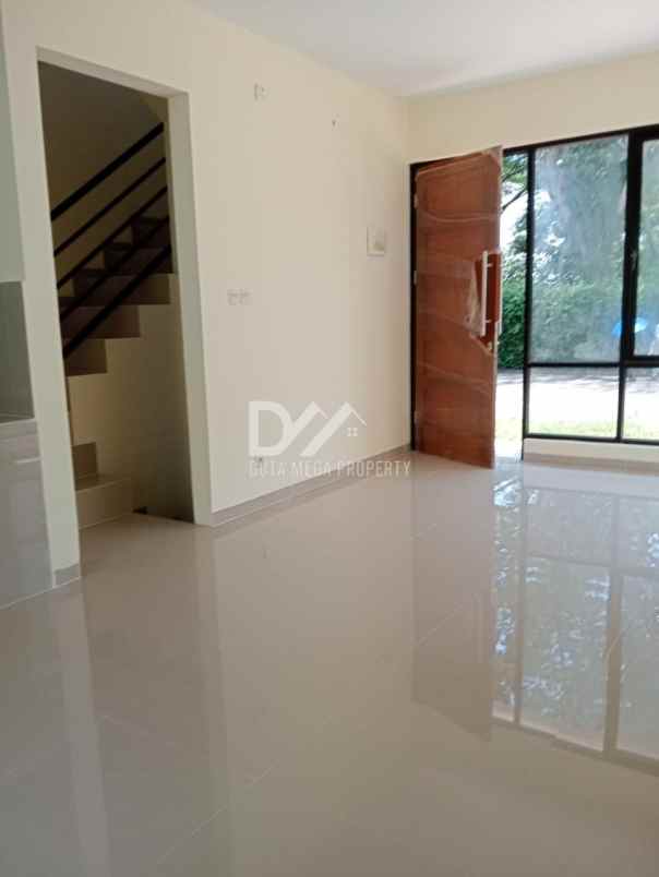 dijual rumah baru di serpong garden