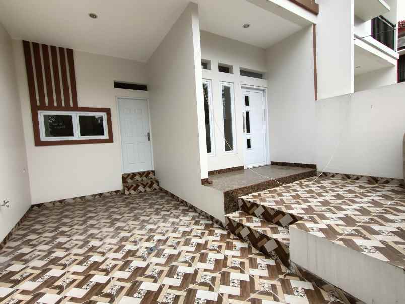 dijual rumah baru siap huni di galaxy bekasi selatan