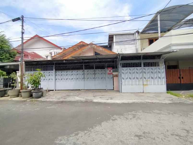 dijual rumah baruk utara