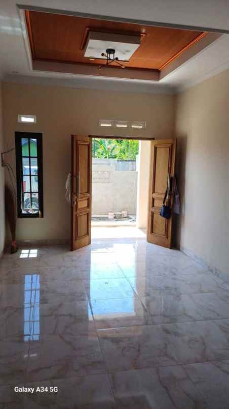 dijual rumah baturetno