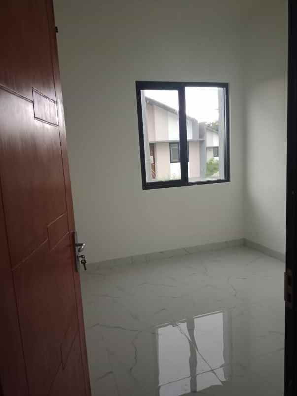 dijual rumah bekasi timur