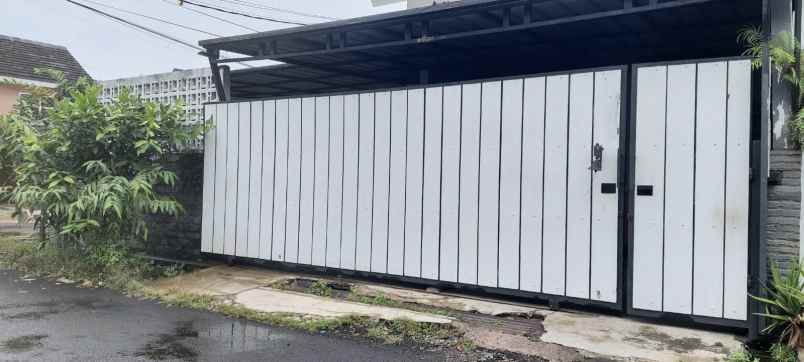 dijual rumah buana ciwastra residence
