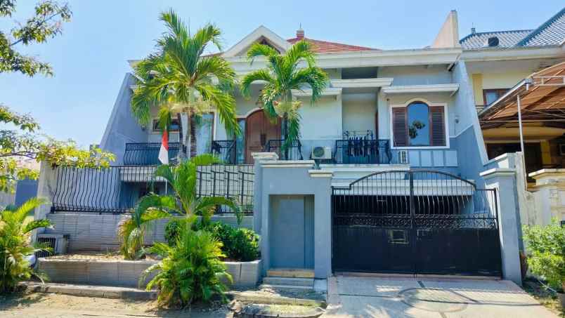 dijual rumah bukit darmo golf dukuh