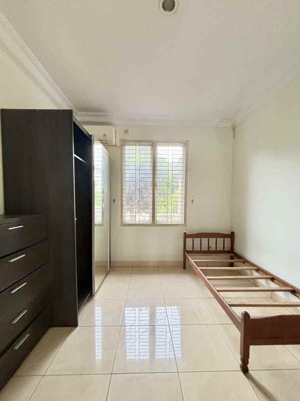 dijual rumah bukit golf riverside cibubur