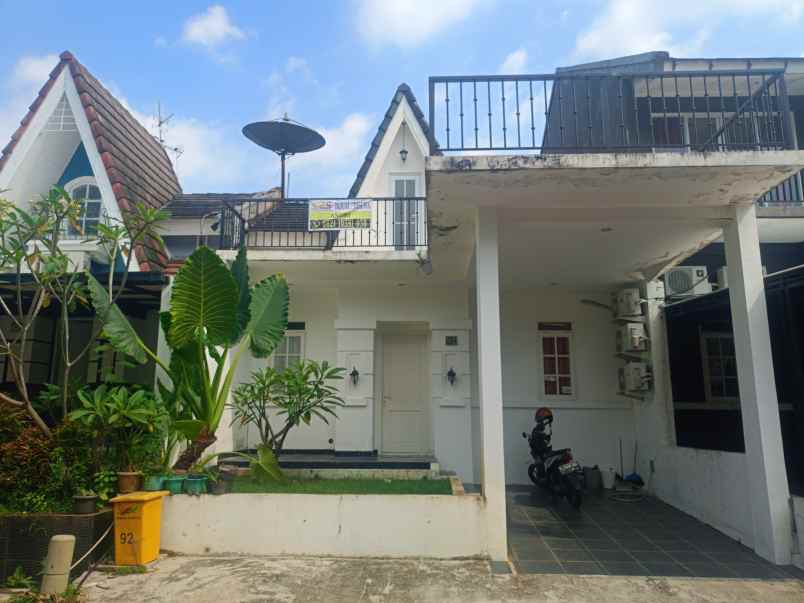 dijual rumah cantik di sentul city 875 jt nego ya