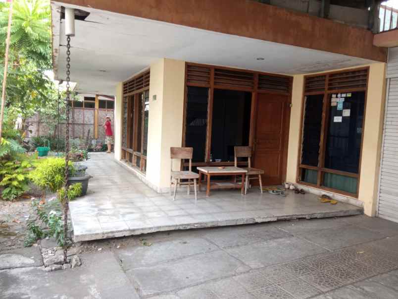 dijual rumah caturtunggal depok sleman