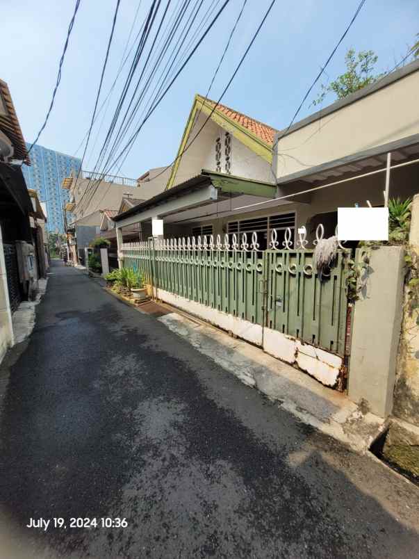 dijual rumah cawang kapling cipinang