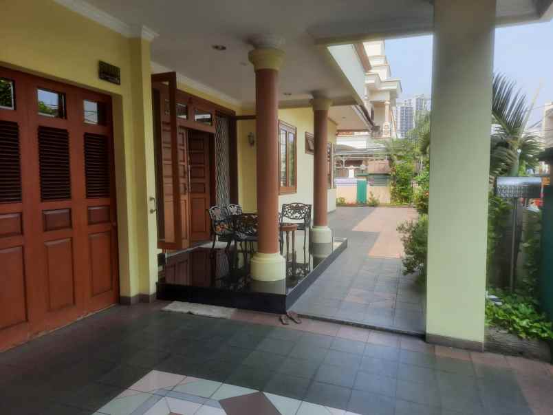 dijual rumah cempaka putih tengah