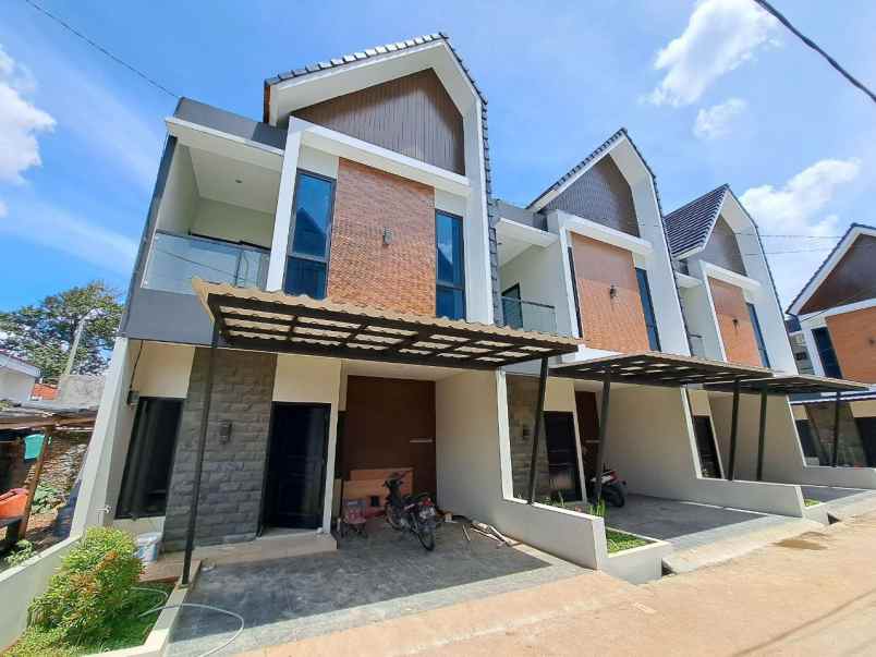 dijual rumah cibubur ciracas jakarta timur