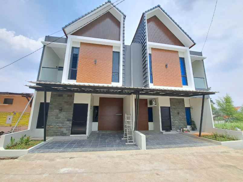 dijual rumah cibubur ciracas jakarta timur