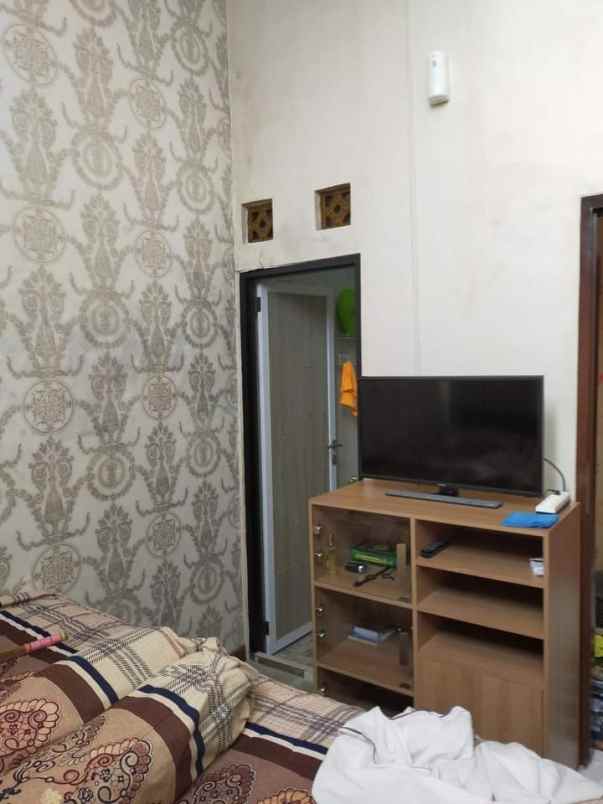 dijual rumah ciganitri