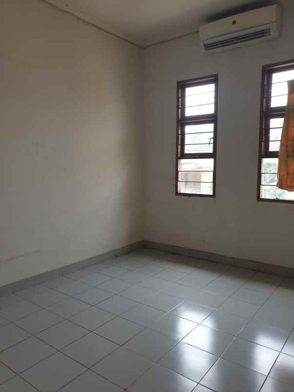 dijual rumah cikini bintaro jaya