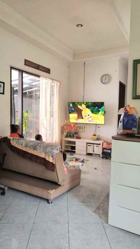 dijual rumah cikutra