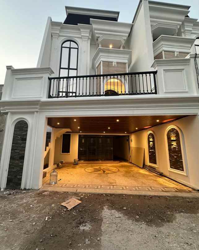 dijual rumah cilandak kko jakarta selatan