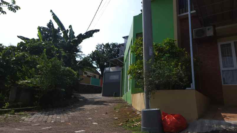 dijual rumah cilangkap kota depok