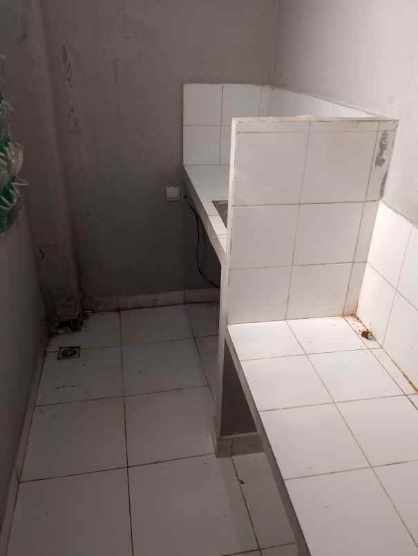 dijual rumah cilodong depok
