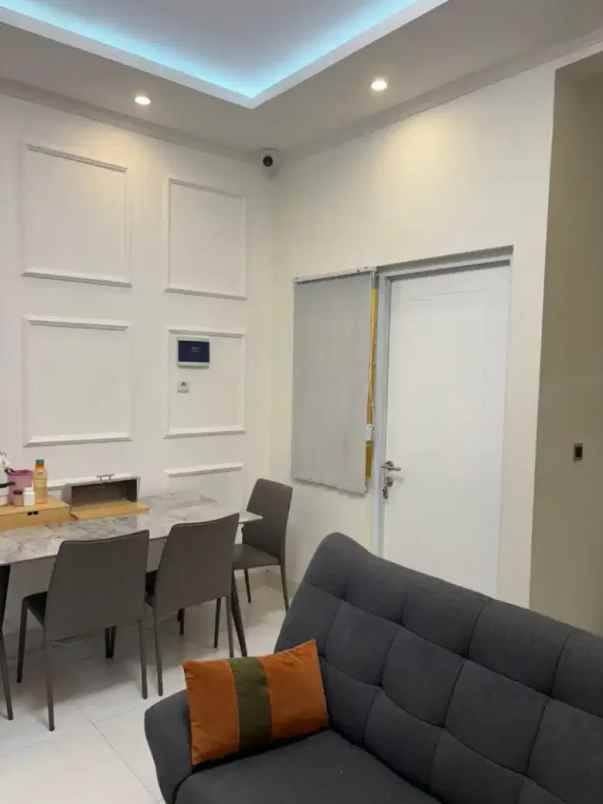 dijual rumah cinere depok