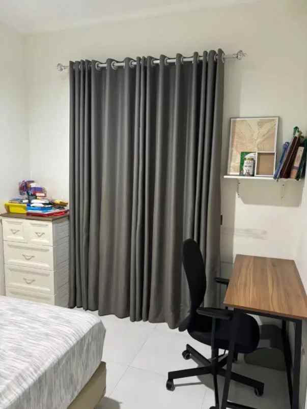 dijual rumah cinere depok