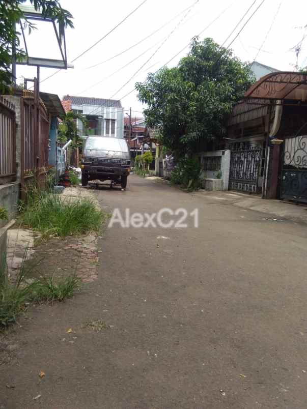 dijual rumah cipayung