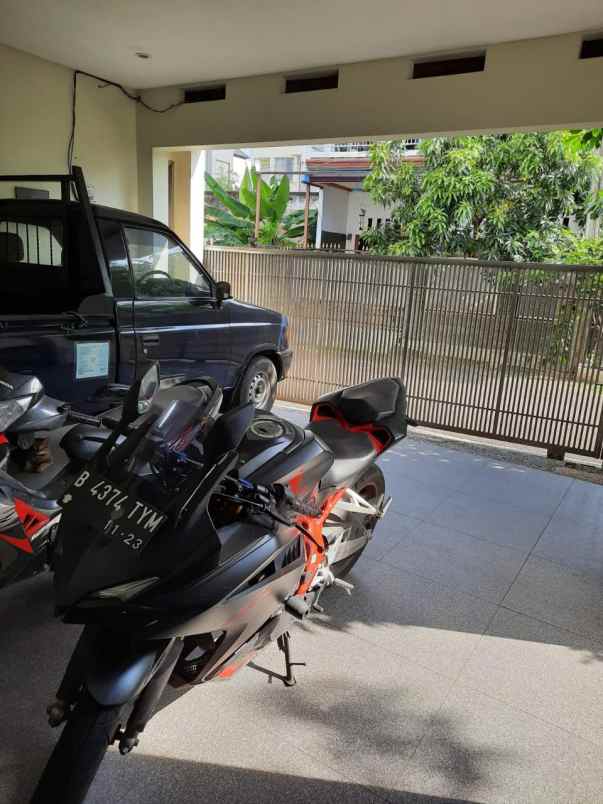 dijual rumah cipayung dkt pintu tol