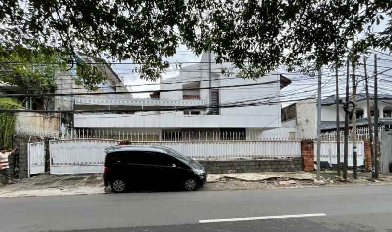 dijual rumah cipete utara kebayoran