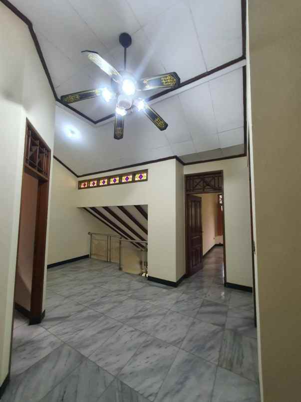 dijual rumah ciracas kota jakarta timur