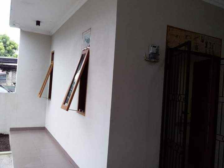 dijual rumah cisaranten kulon