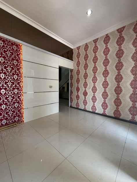 dijual rumah citraland raffles garden