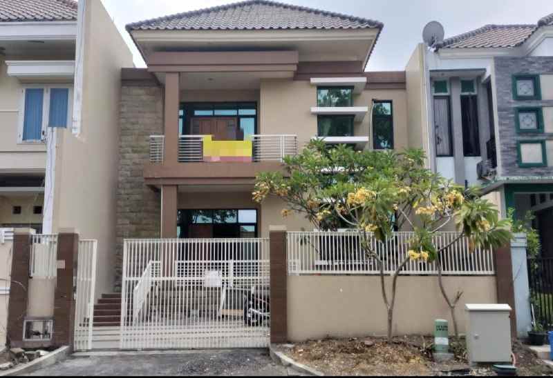 dijual rumah citraland surabaya