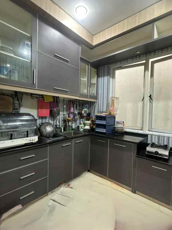 dijual rumah cluster dbanyan jgc