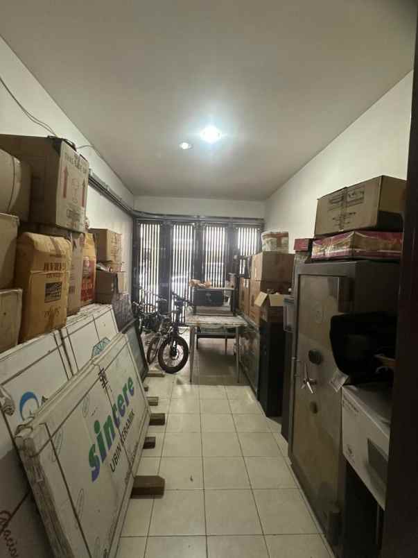 dijual rumah cluster dbanyan jgc