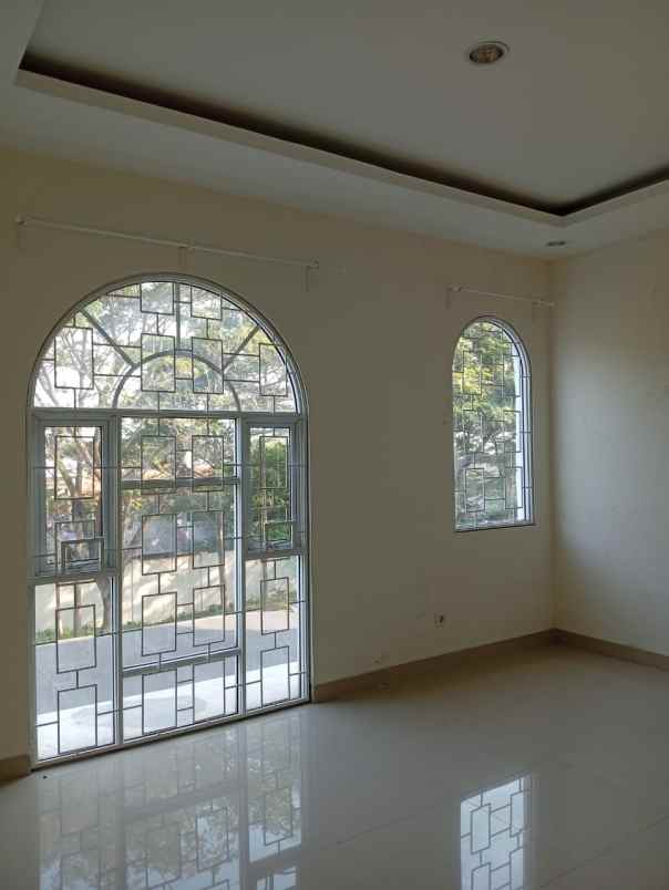 dijual rumah cluster la seine jgc