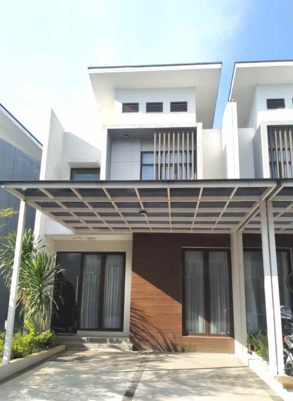 dijual rumah cluster shinano jgc