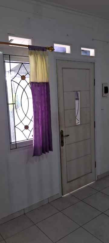 dijual rumah cluster taman mediterania