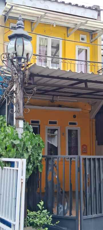 dijual rumah cluster taman mediterania