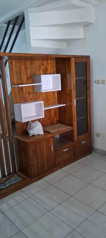 dijual rumah cluster taman mediterania