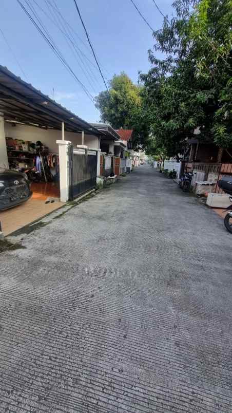 dijual rumah cluster tegal perintis