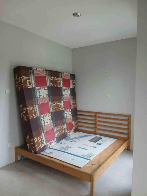 dijual rumah cluster z living grand