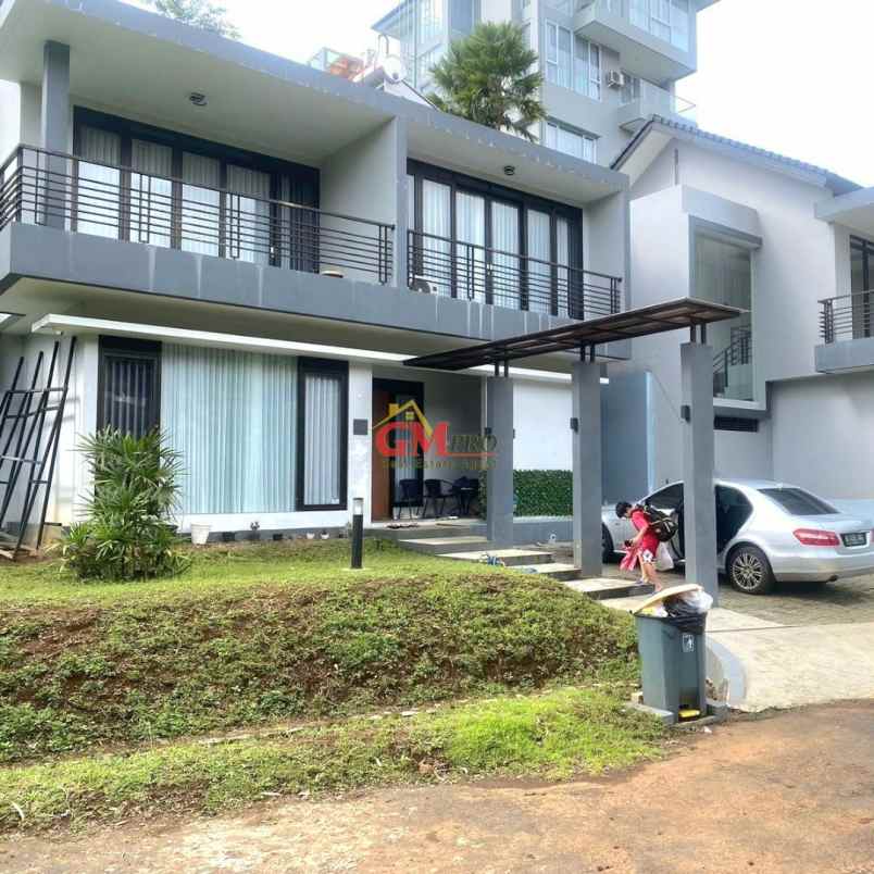 dijual rumah dago resort