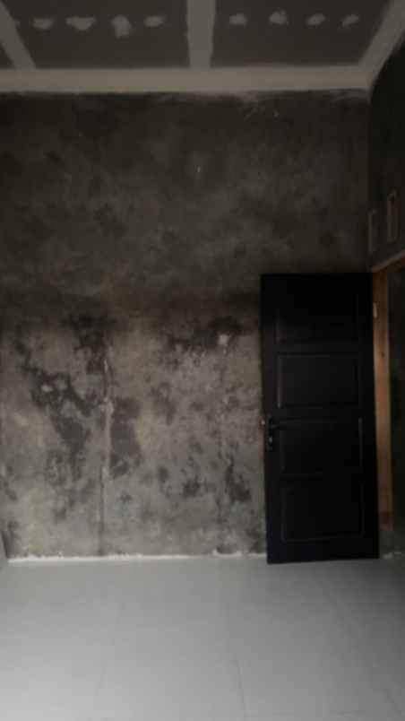 dijual rumah darangdan