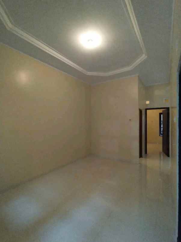 dijual rumah dekat pasar kotagede