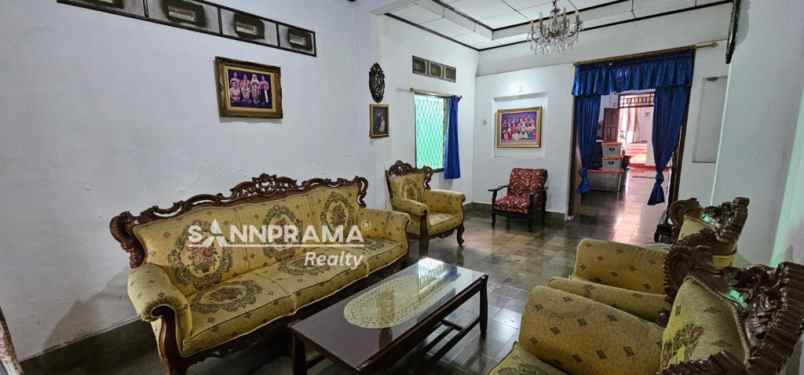 dijual rumah depok