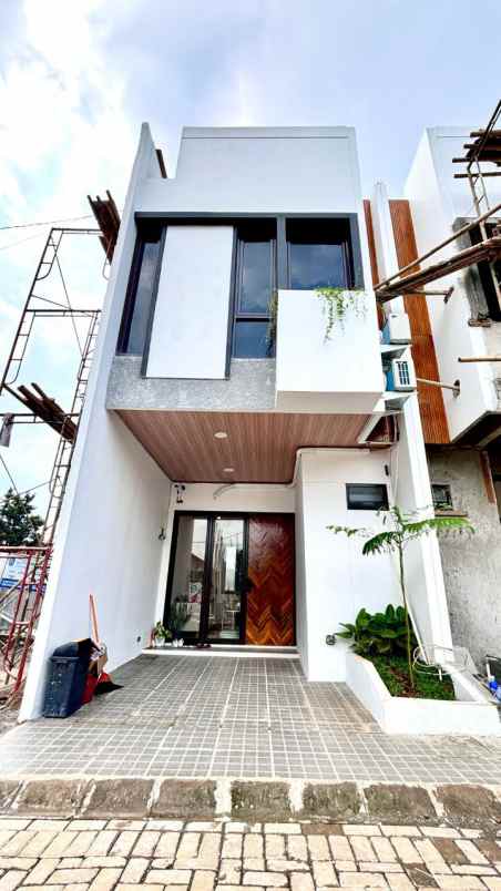 dijual rumah depok kec pancoran mas