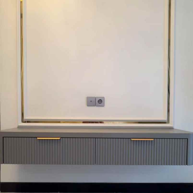 dijual rumah di alana tambak oso