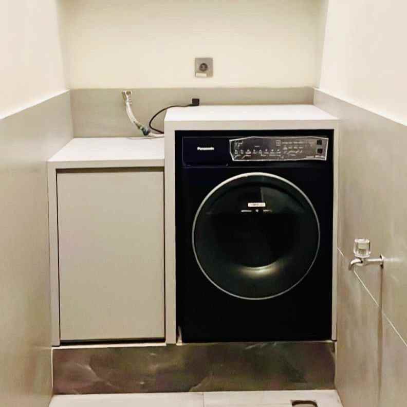 dijual rumah di alana tambak oso