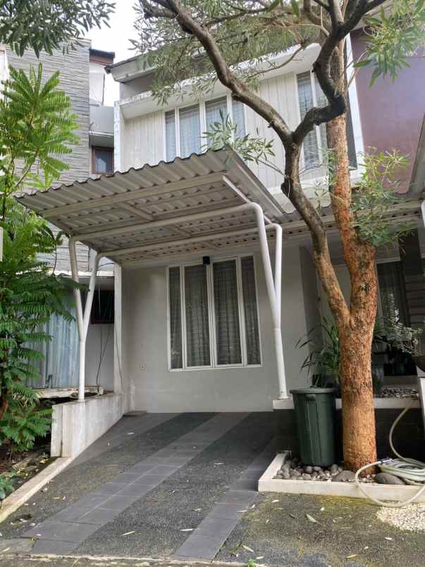 dijual rumah di bintaro jaya tangerang selatan