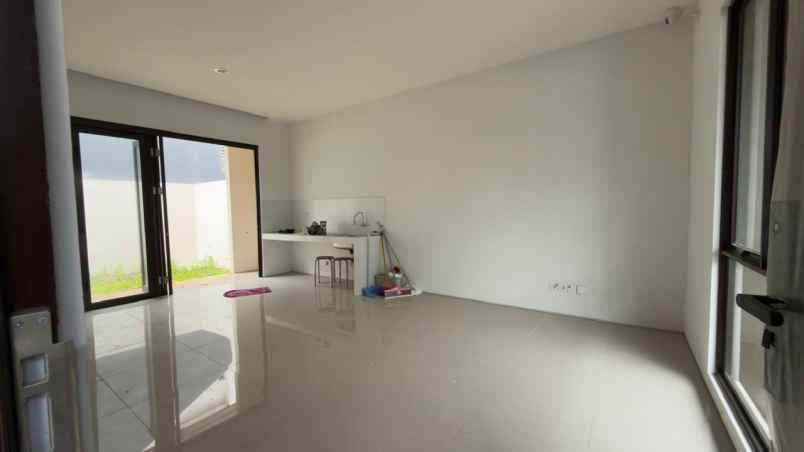 dijual rumah di citra garden tangerang serpong