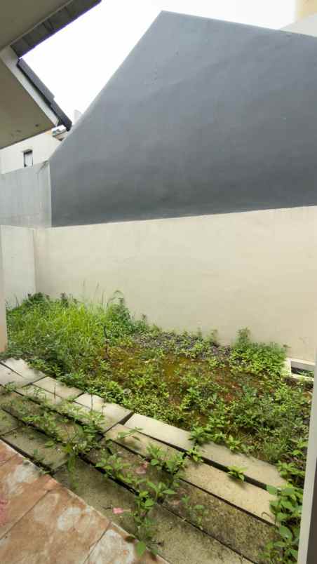 dijual rumah di citra garden tangerang serpong